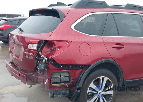 2018 Subaru Outback 2.5I Limited z USA, uszkodzony, nr VIN 4S4BSANCXJ3272840